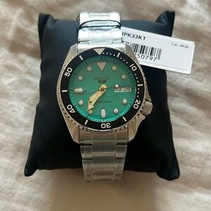 Seiko 5 Sports watch teal grey